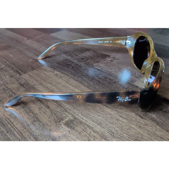 Ray-Ban Bold Tortoise Sunglasses Made in Italy RB 4061 642 57 3P with Case main image 8